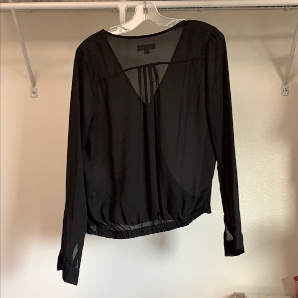 Black L/S sheer front wrapped top - Picture 2 of 8